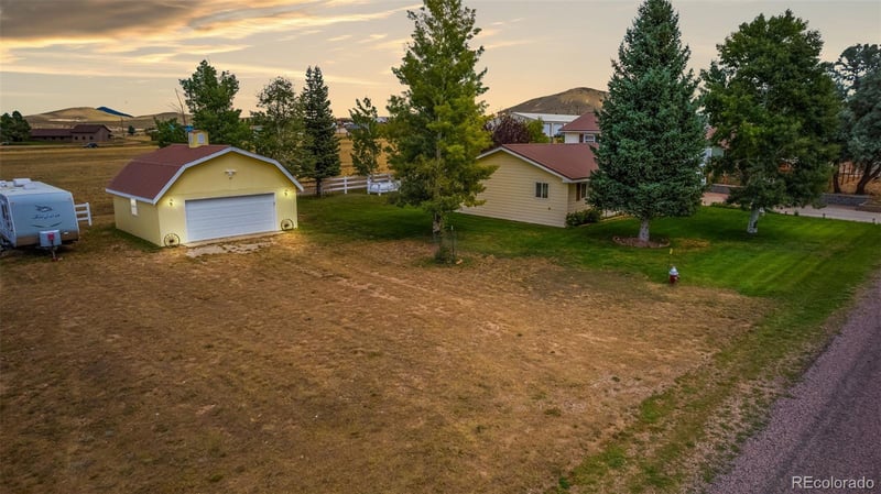 39 Granada Ct, Silver Cliff, CO 81252
