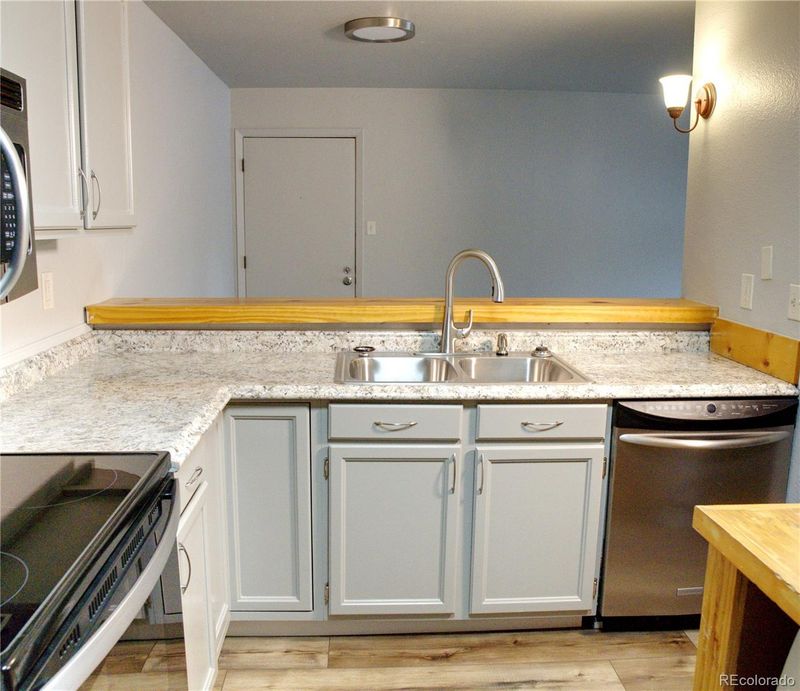 7740 W 35th Ave #209, Wheat Ridge, CO 80033