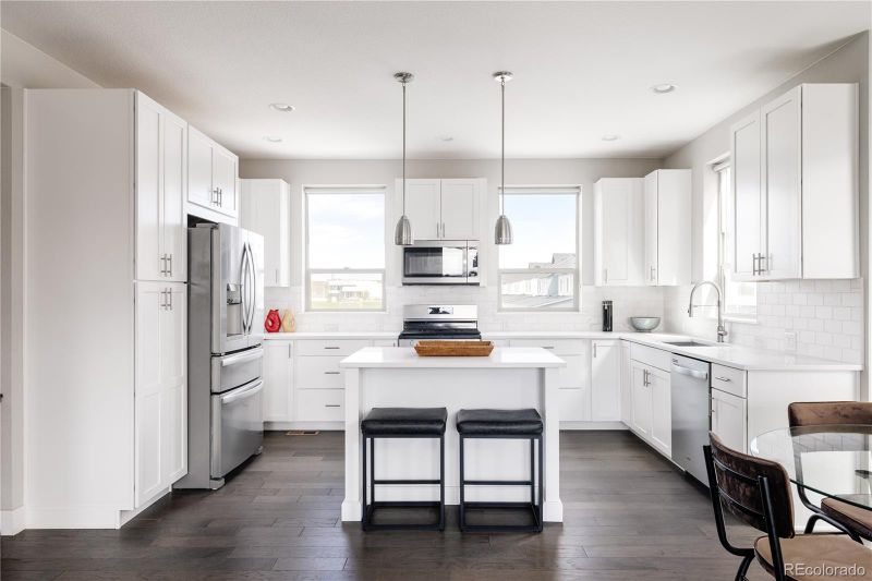5660 Emporia St, Denver, CO 80238