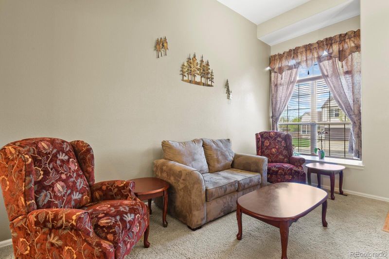 2866 S Danube St, Aurora, CO 80013