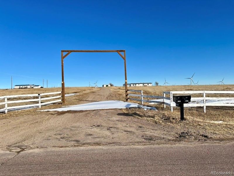 9785 N Calhan Hw, Calhan, CO 80808