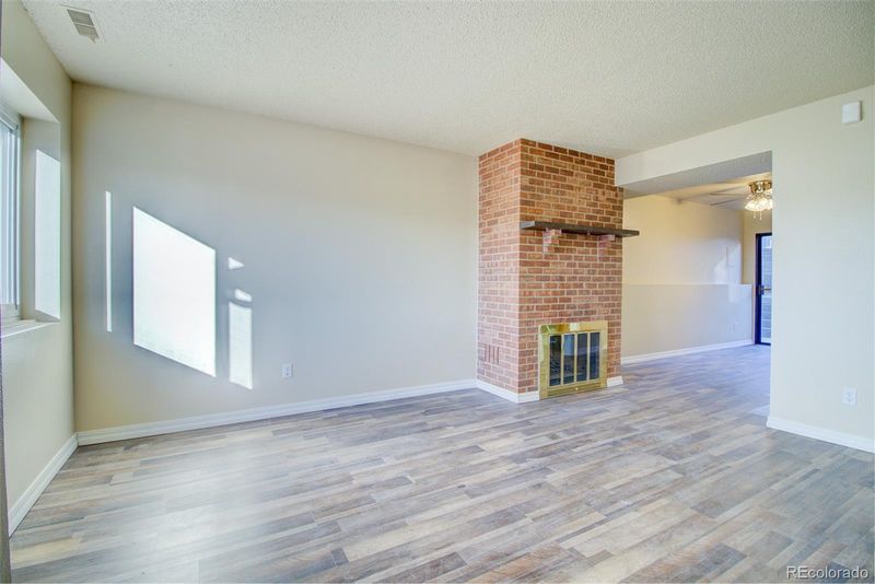 1471 Nokomis Dr, Colorado Springs, CO 80915