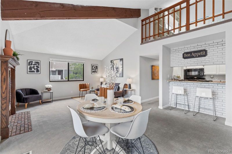 1110 S Monaco Pw #9, Denver, CO 80224