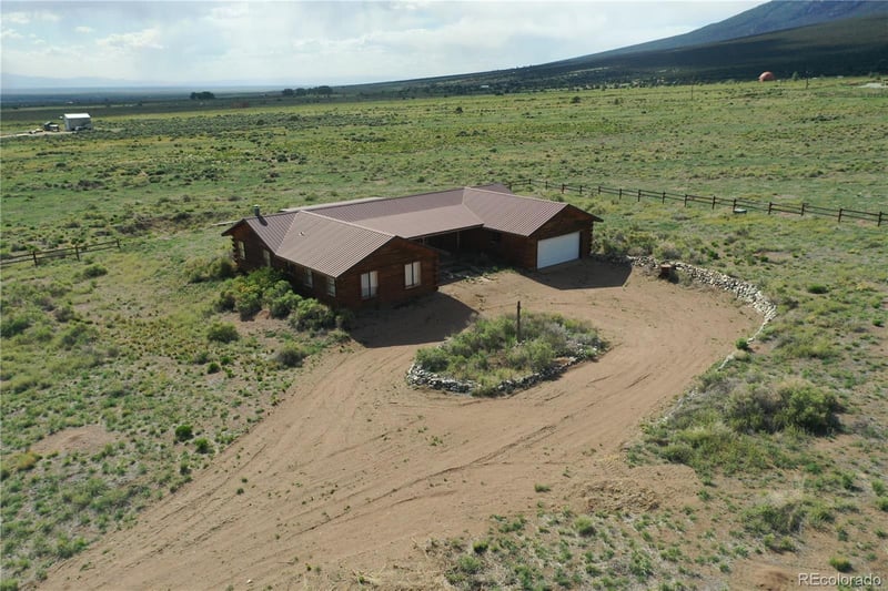 6 13th St, Blanca, CO 81123