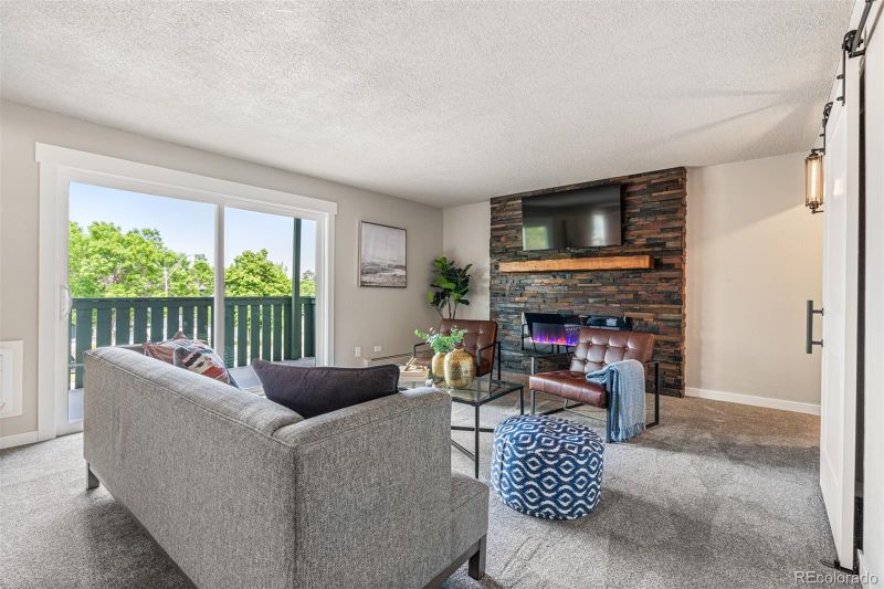2120 S Vaughn Way #201F, Aurora, CO 80014
