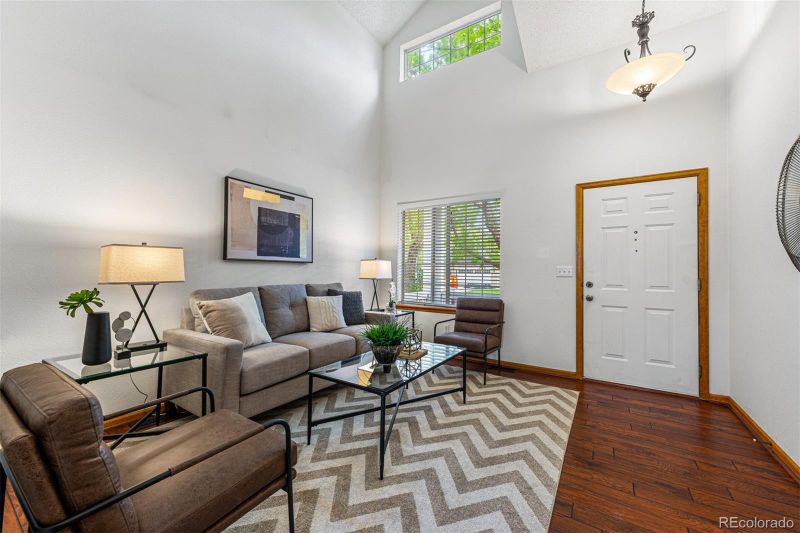 9676 Canberra Dr, Highlands Ranch, CO 80130