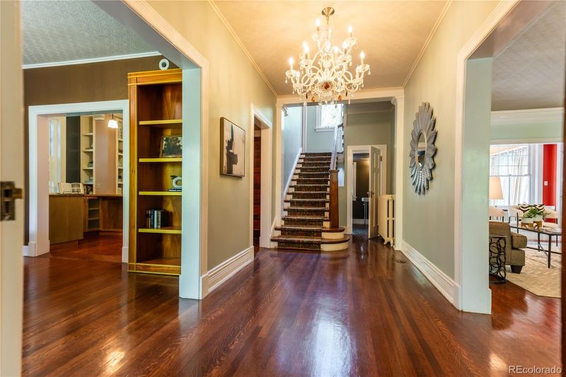 1056 N Lafayette St, Denver, CO 80218