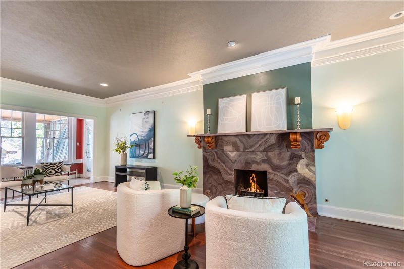 1056 N Lafayette St, Denver, CO 80218