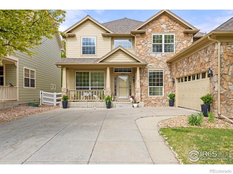 5021 Bella Vista Dr, Longmont, CO 80503