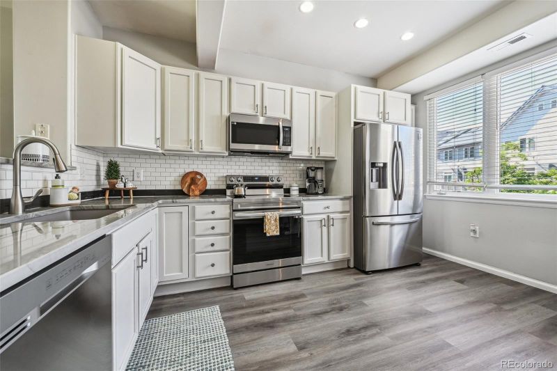 2943 W Riverwalk Cir #O, Littleton, CO 80123