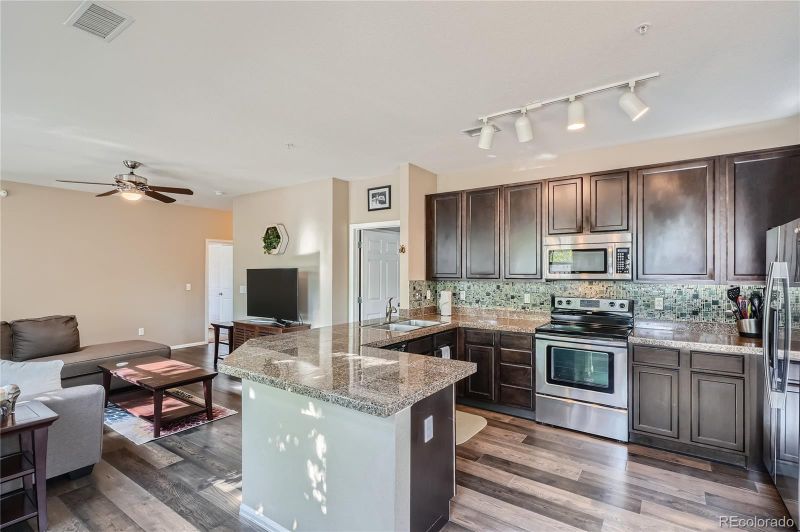 9639 E 5th Ave #102, Denver, CO 80230