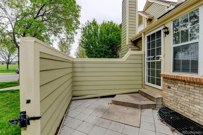 7373 E Iowa Ave #1105, Denver, CO 80231