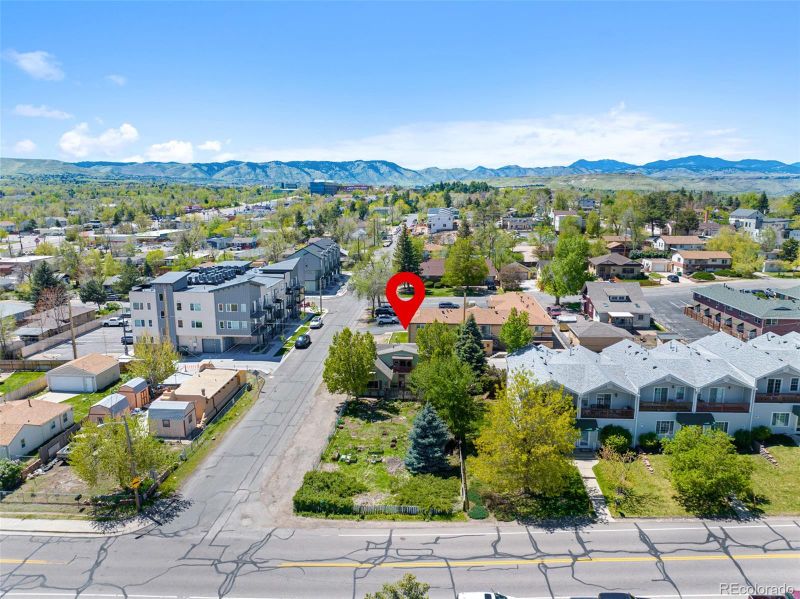 1601 Robb St, Lakewood, CO 80215