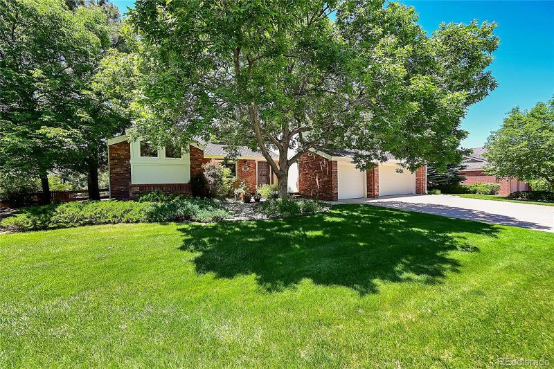 2474 Briarhurst Dr, Highlands Ranch, CO 80126