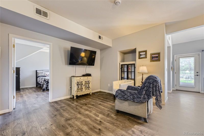 2521 S Bahama Cir #A, Aurora, CO 80013