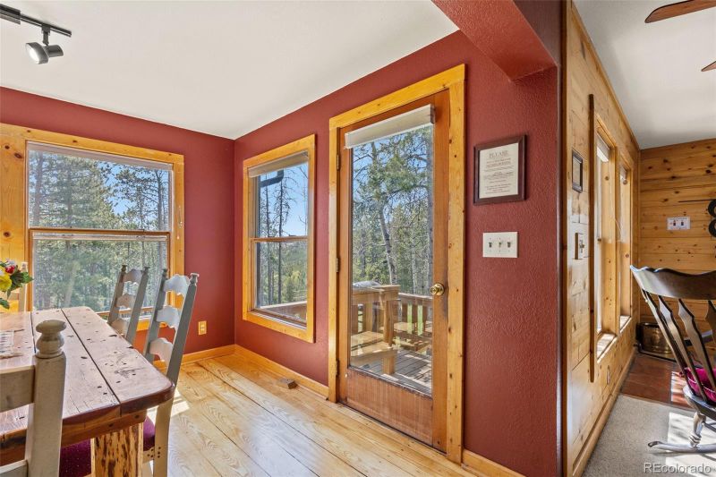 217 Sioux Trl, Evergreen, CO 80439