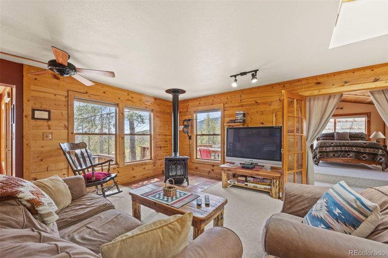 217 Sioux Trl, Evergreen, CO 80439