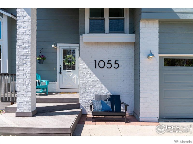 1055 Falcon Ct, Louisville, CO 80027