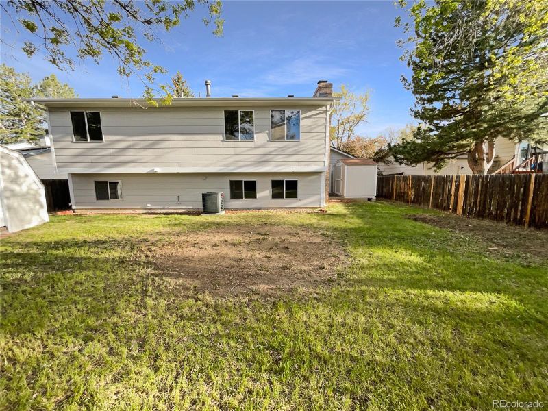 18129 E Asbury Dr, Aurora, CO 80013