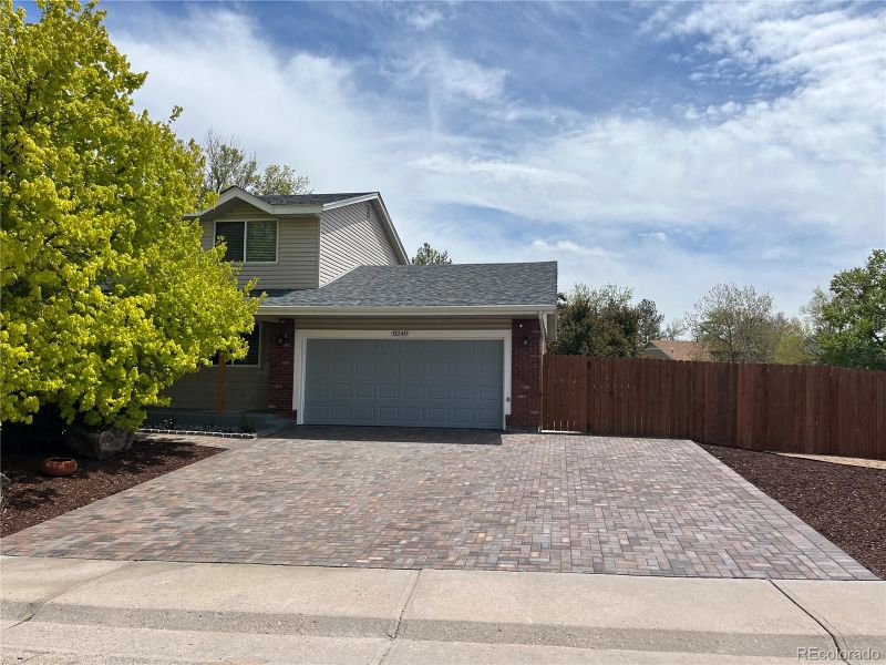8240 W Walker Dr, Littleton, CO 80123