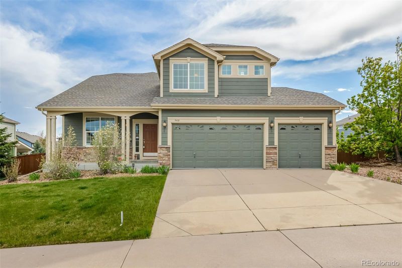 568 Cinnabar Ln, Castle Rock, CO 80108