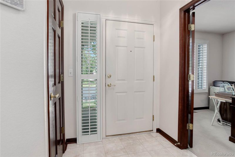 11432 E Louisiana Ave, Aurora, CO 80012