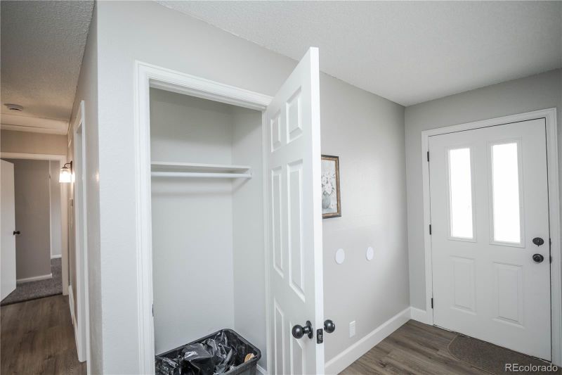 14900 Robins Dr, Denver, CO 80239