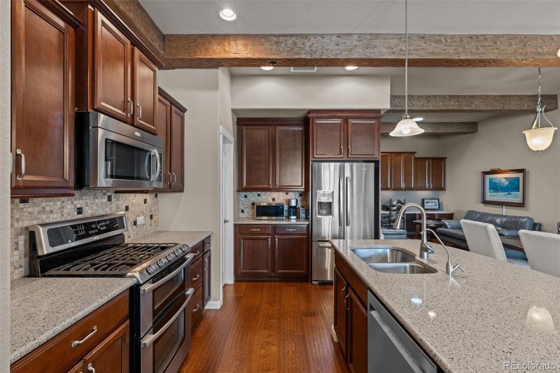 2366 Primo Rd #204, Highlands Ranch, CO 80129