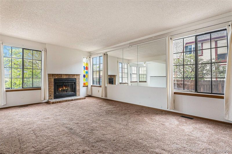 4325 Davenport Way, Denver, CO 80239