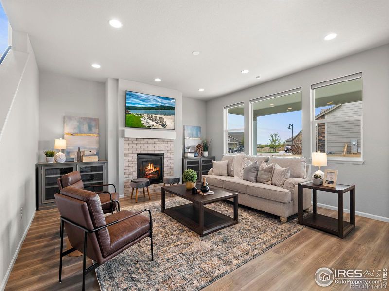 5471 Alberta Falls St, Timnath, CO 80547