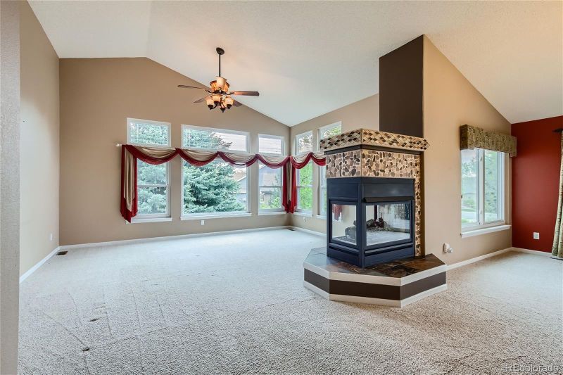 15495 W 67th Ave, Arvada, CO 80007
