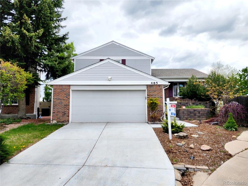 485 S Kingston Cir, Aurora, CO 80012