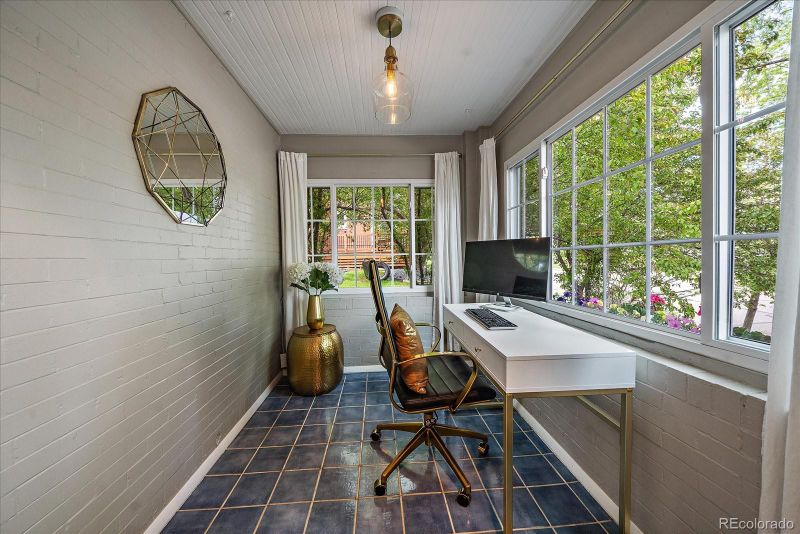2737 Yates St, Denver, CO 80212