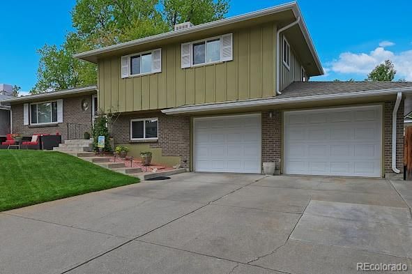 2179 S Dudley St, Lakewood, CO 80227