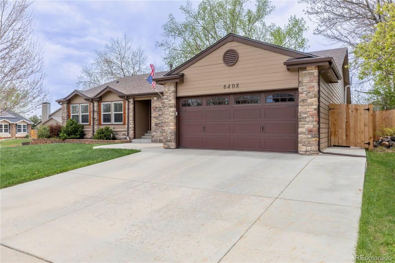 6408 S Parfet Way, Littleton, CO 80127