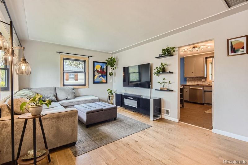 55 S Kendall St, Lakewood, CO 80226