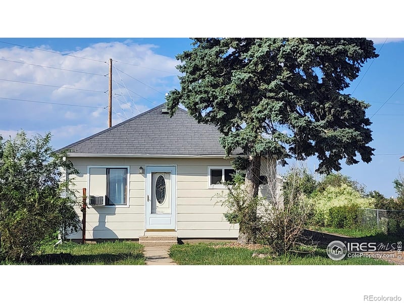 805 Main St, Peetz, CO 80747