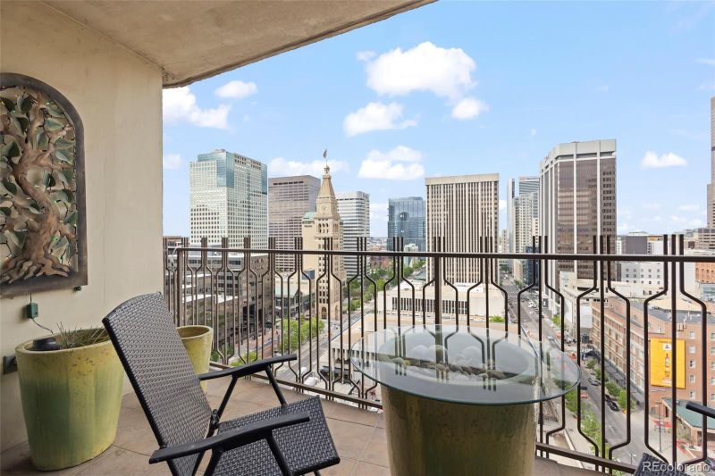 1020 15th St #20J, Denver, CO 80202