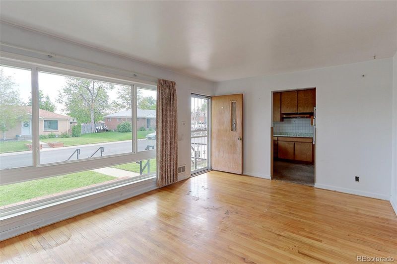 225 Pike St, Northglenn, CO 80233