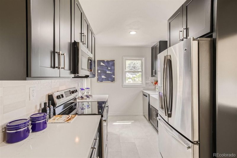 4295 S Pearl St, Englewood, CO 80113