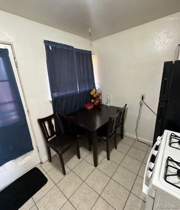 8960 E 12th Ave, Aurora, CO 80010