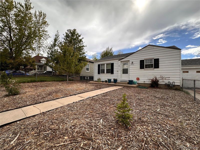 4725 N Raleigh St, Denver, CO 80212