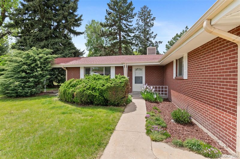 2641 S Tennyson Way, Denver, CO 80219