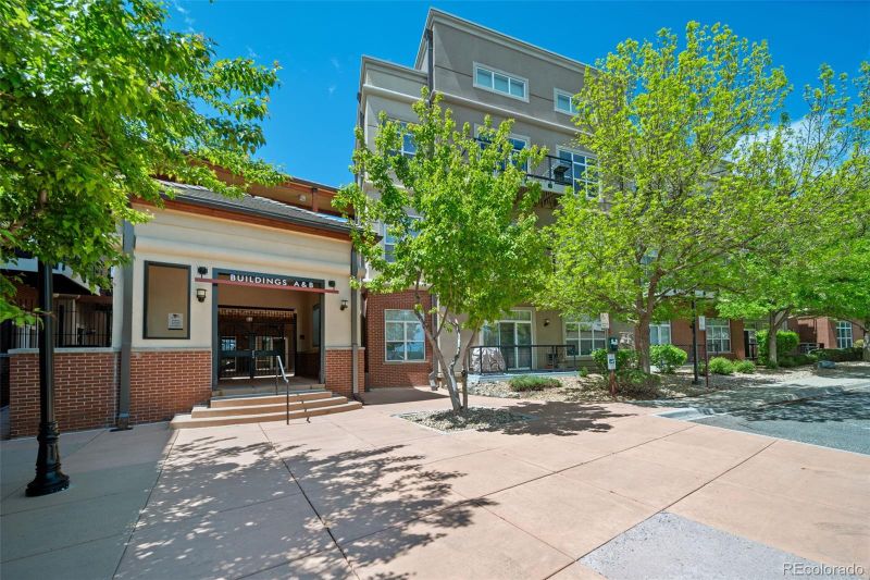 5677 Park Pl #103B, Englewood, CO 80111