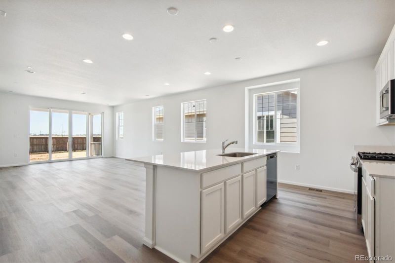 18856 E 97th Ave, Commerce City, CO 80022