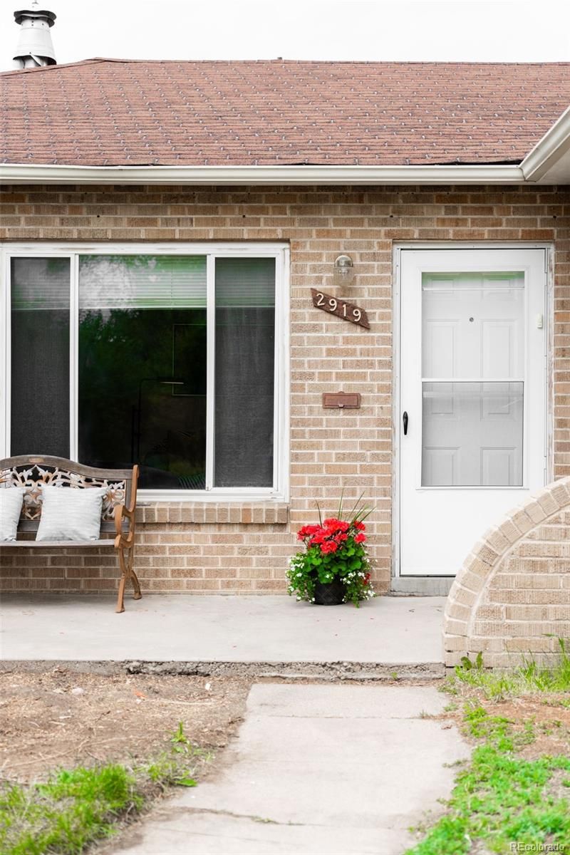 2919 Elm St, Denver, CO 80207