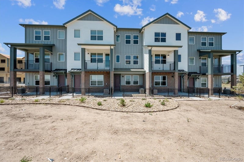 6940 Merseyside Ln, Castle Pines, CO 80108