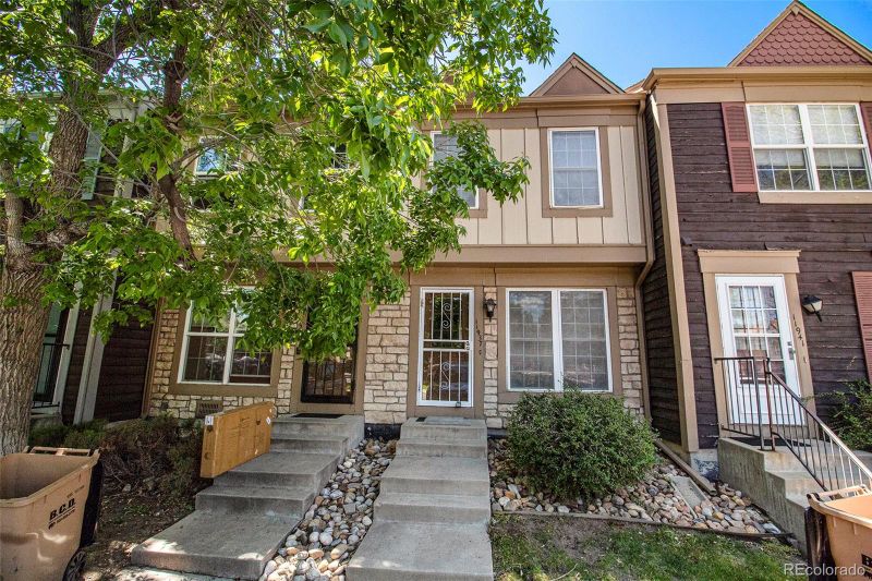 11937 E Ford Dr, Aurora, CO 80012