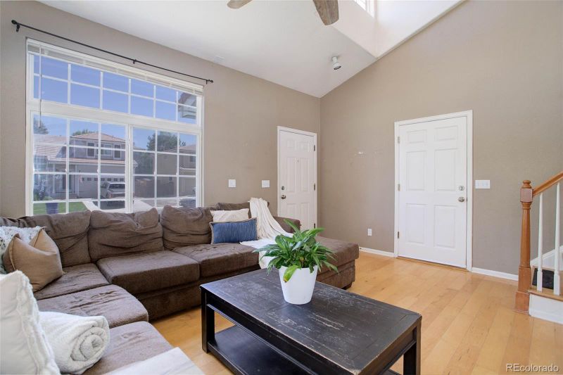 1570 Mountain Maple Ave, Highlands Ranch, CO 80129