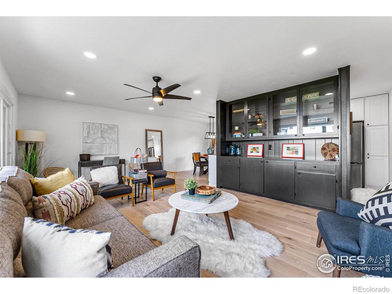 925 Timber Ln, Fort Collins, CO 80521
